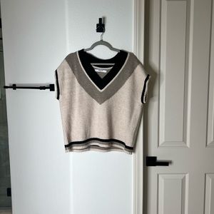 V Neck Sweater stop